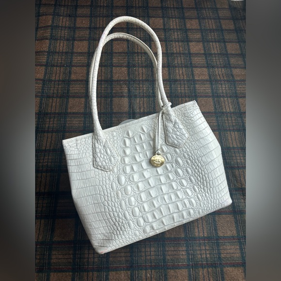 Brahmin Anytime Tote cream crocodile embossed bag - Picture 1 of 14
